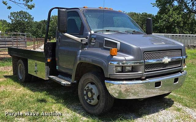 Image of Chevrolet C4500 equipment image 2