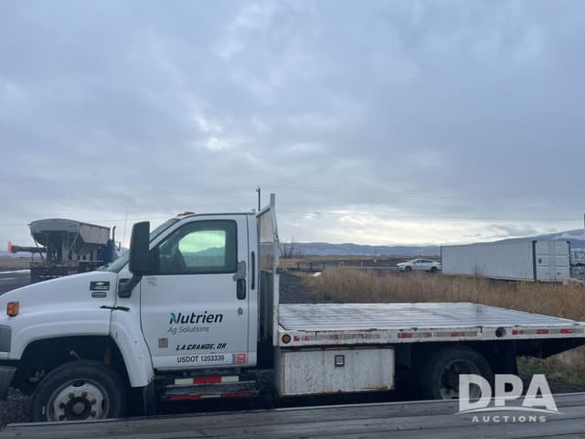 Image of Chevrolet C4500 equipment image 4