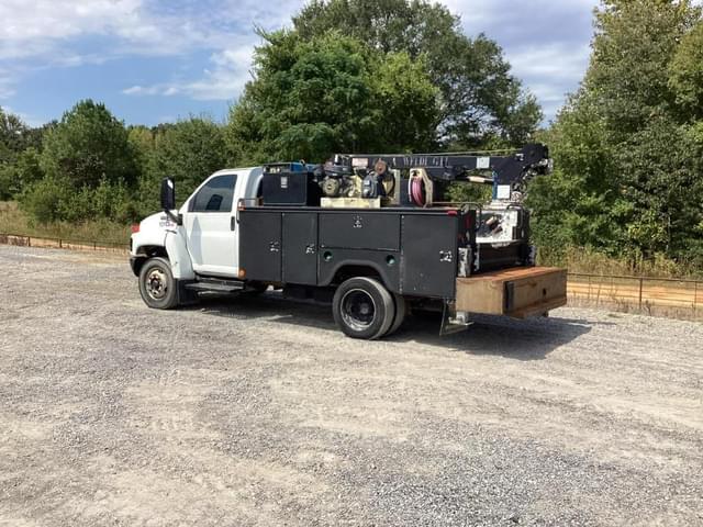 Image of Chevrolet C4500 equipment image 3