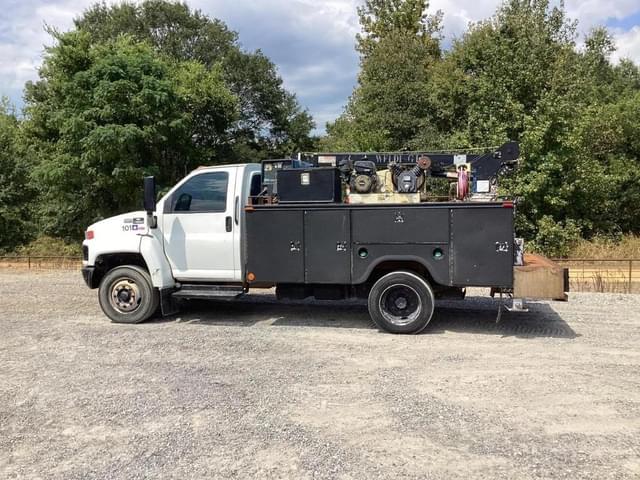 Image of Chevrolet C4500 equipment image 2