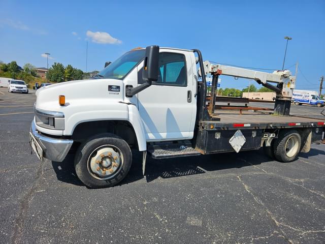 Image of Chevrolet C4500 equipment image 3