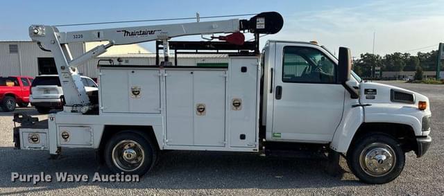 Image of Chevrolet C4500 equipment image 3