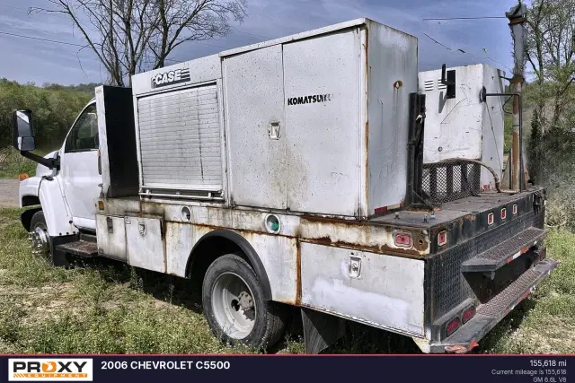 Image of Chevrolet C5500 equipment image 1