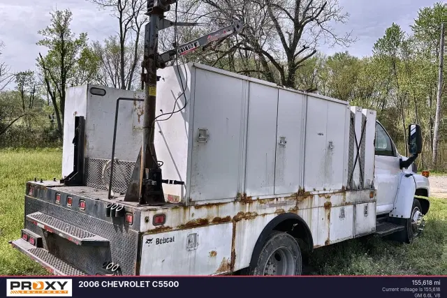 Image of Chevrolet C5500 equipment image 3