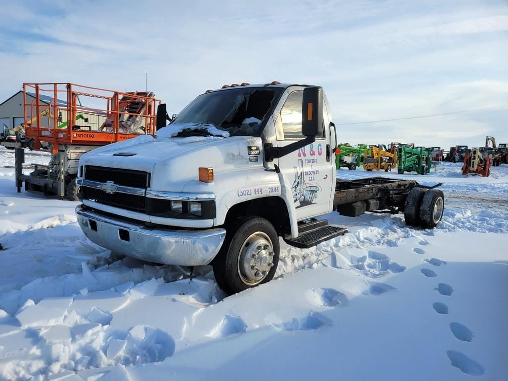 2006 Chevrolet C5500 Equipment Image0