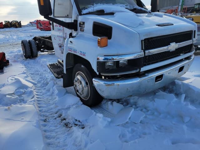 Image of Chevrolet C5500 equipment image 2
