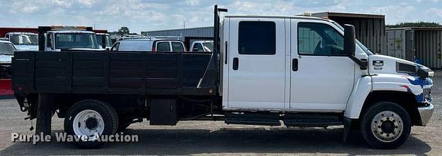 Image of Chevrolet C5500 equipment image 3
