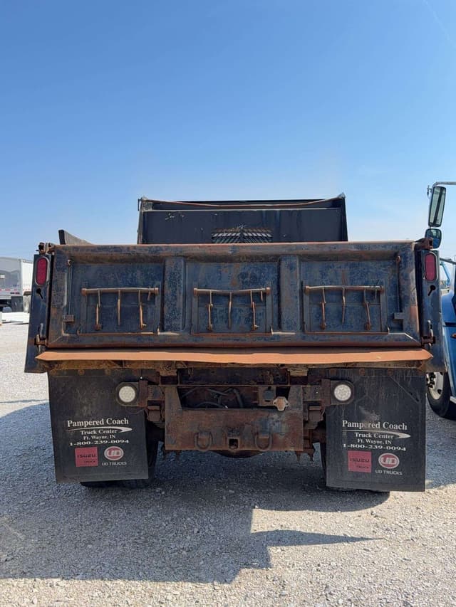 Image of Chevrolet C5500 equipment image 4