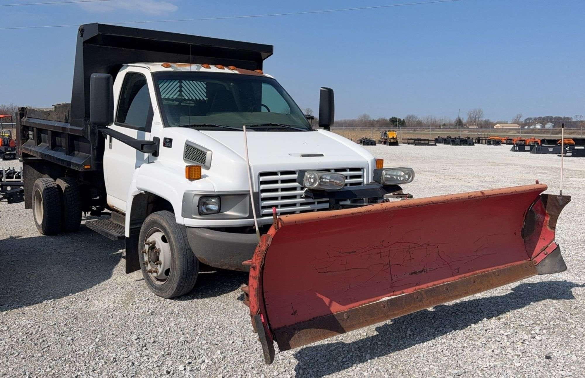 2006 Chevrolet C5500 Equipment Image0