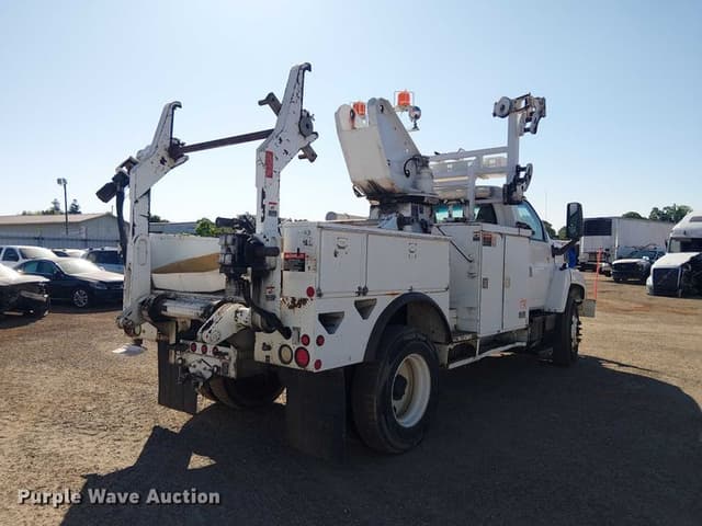 Image of Chevrolet C7500 equipment image 4