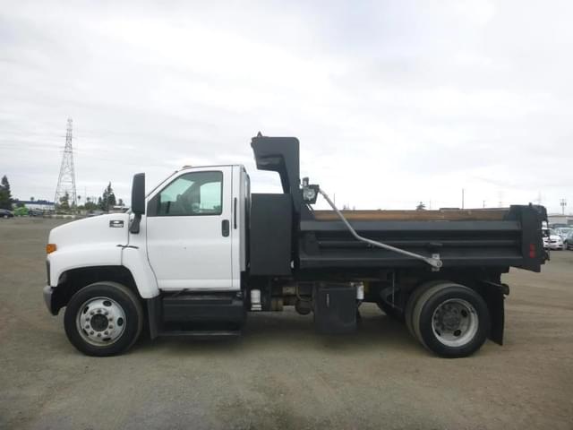Image of Chevrolet C7500 equipment image 4