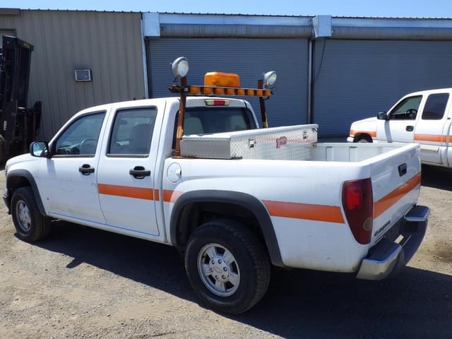 Image of Chevrolet Colorado equipment image 3