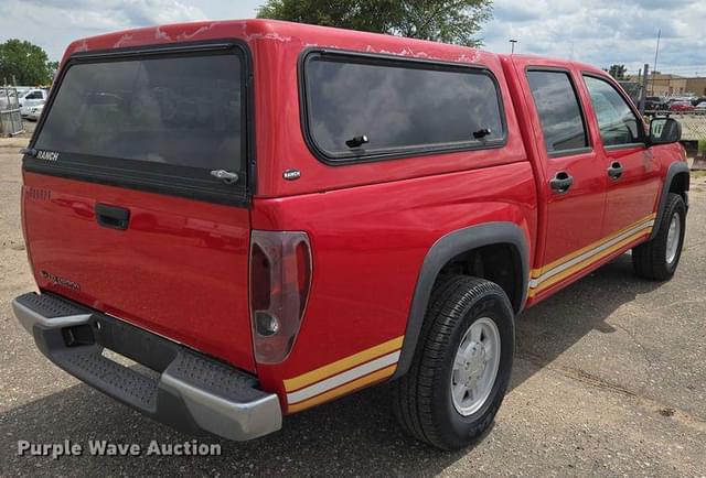 Image of Chevrolet Colorado equipment image 4