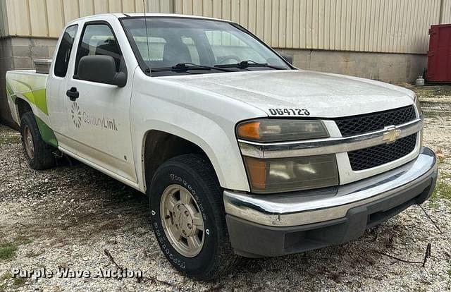 Image of Chevrolet Colorado equipment image 2