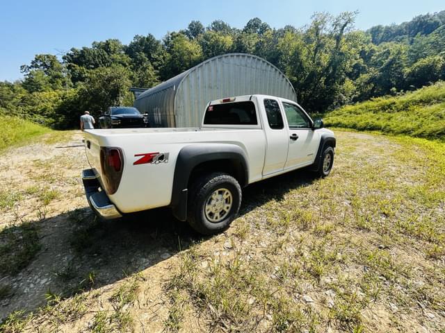 Image of Chevrolet Colorado equipment image 3