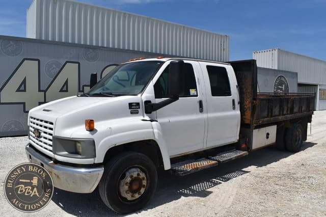 Image of Chevrolet C4500 equipment image 3