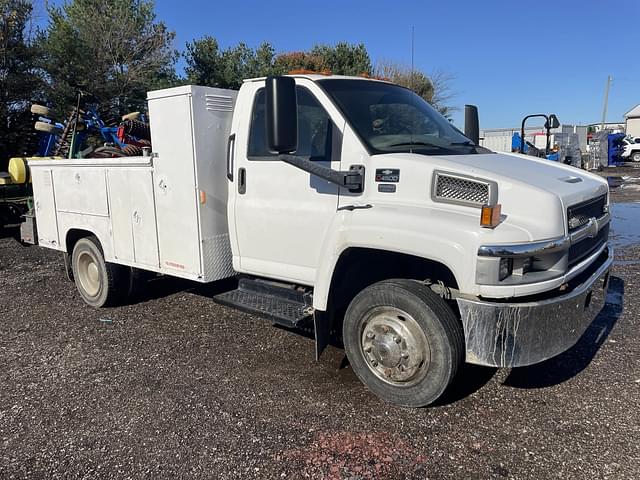 Image of Chevrolet C4500 equipment image 2