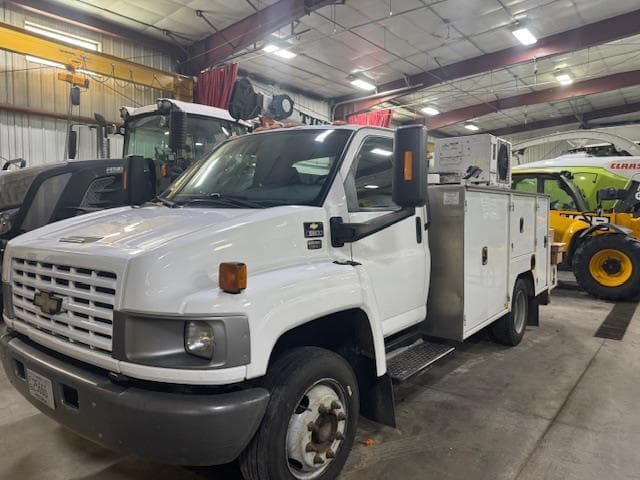 Image of Chevrolet C5500 equipment image 2