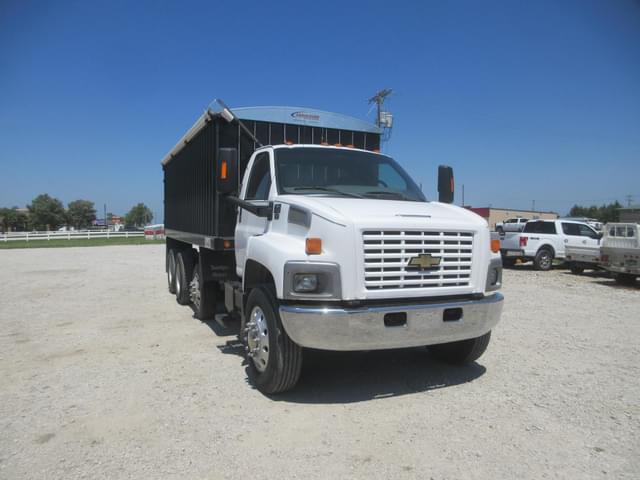 Image of Chevrolet Kodiak C7500 equipment image 4