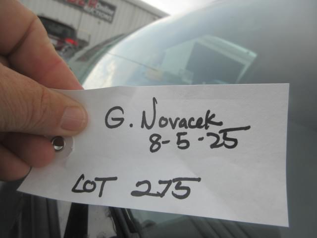 Image of Chevrolet 1500 equipment image 4