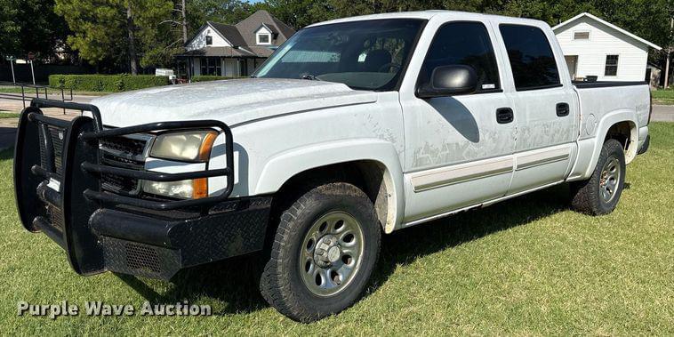 Image of Chevrolet 1500 Primary image