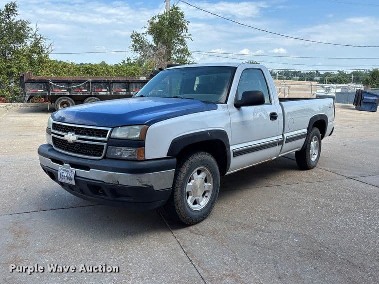 Image of Chevrolet 1500 Primary image