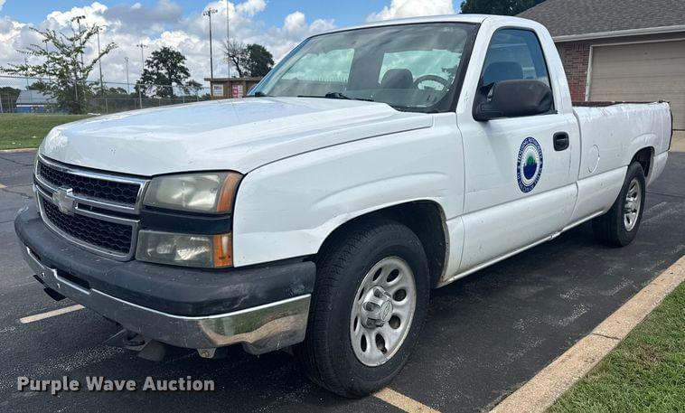 Image of Chevrolet 1500 Primary image