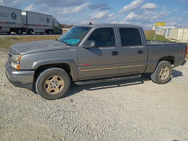 Image of Chevrolet 1500 equipment image 1