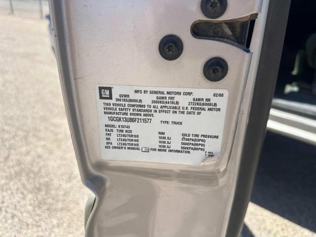 Image of Chevrolet 1500HD equipment image 4