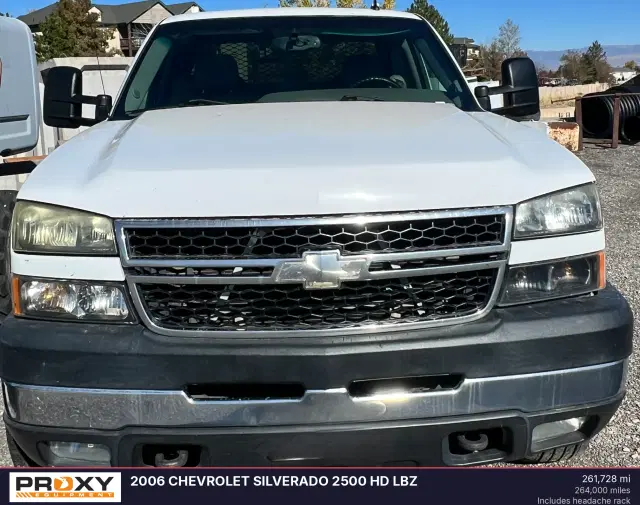 Image of Chevrolet 2500HD equipment image 2