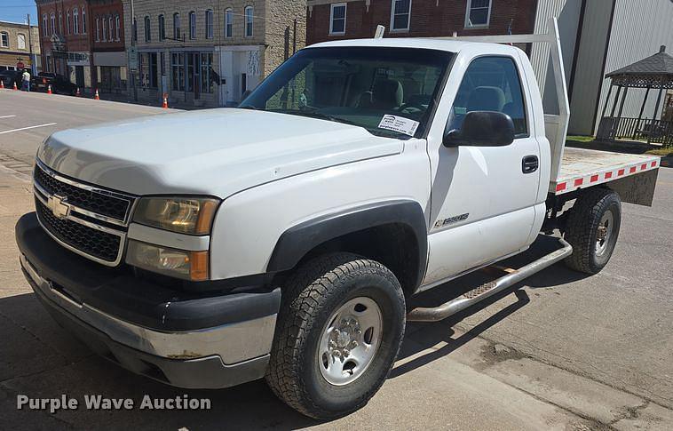 Image of Chevrolet 2500HD Primary image