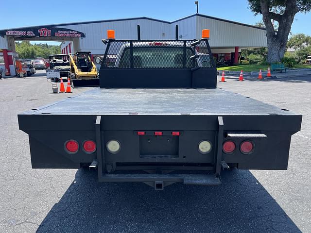 Image of Chevrolet 3500 equipment image 4
