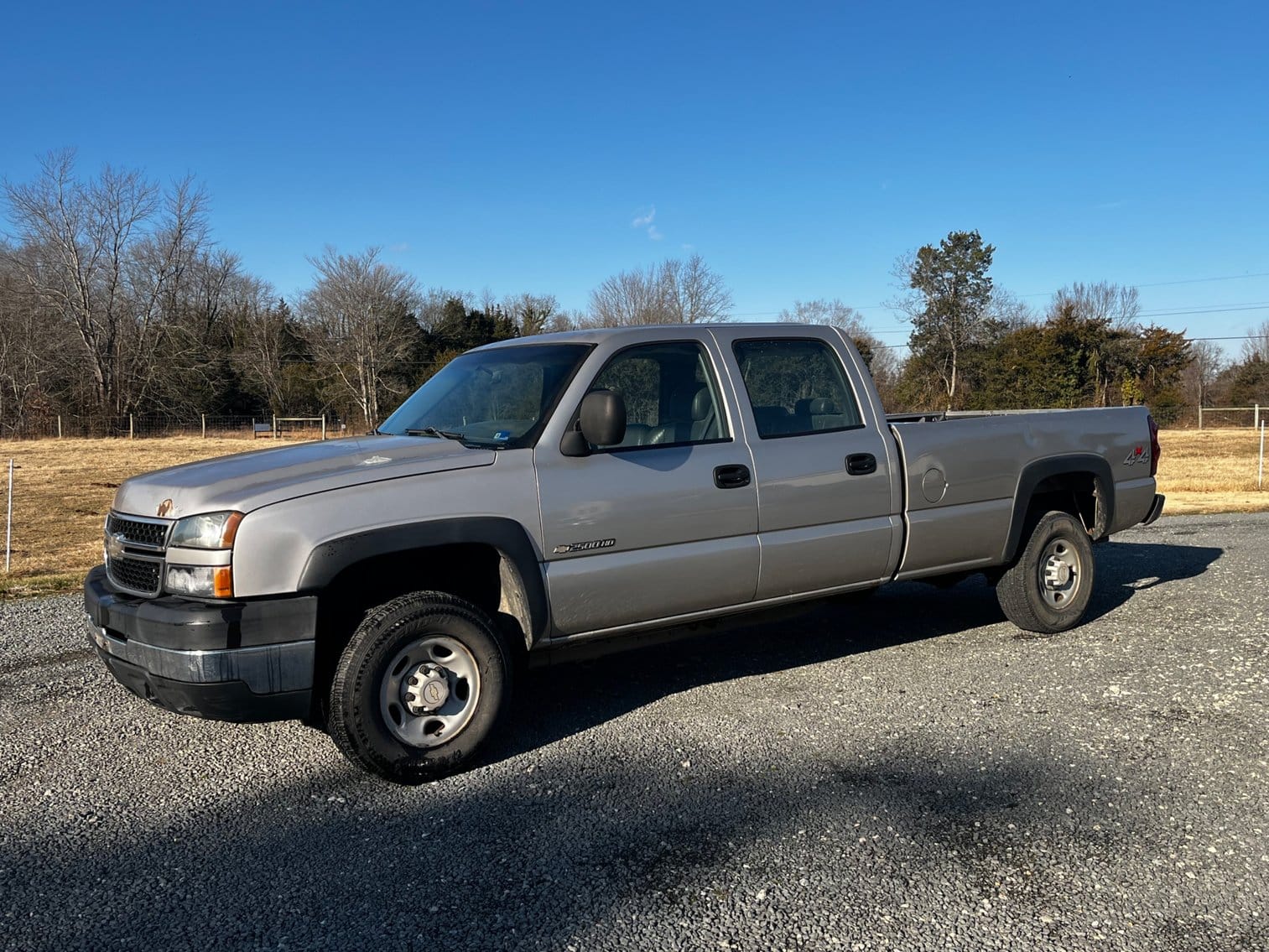 2006 Chevrolet Silverado Equipment Image0