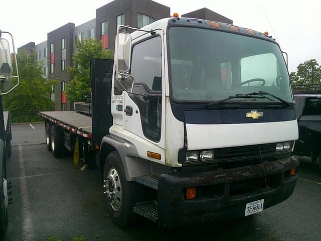 Image of Chevrolet T8500 equipment image 1