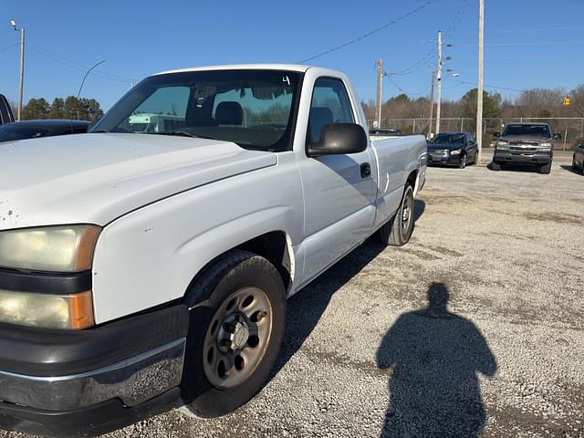 Image of Chevrolet 1500 equipment image 1