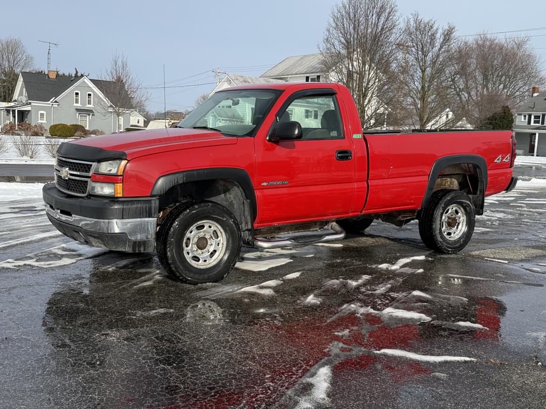 Image of Chevrolet 2500HD Primary image