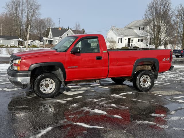 Image of Chevrolet 2500HD equipment image 1
