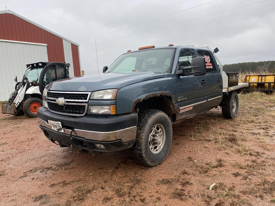 Image of Chevrolet 2500HD Primary image