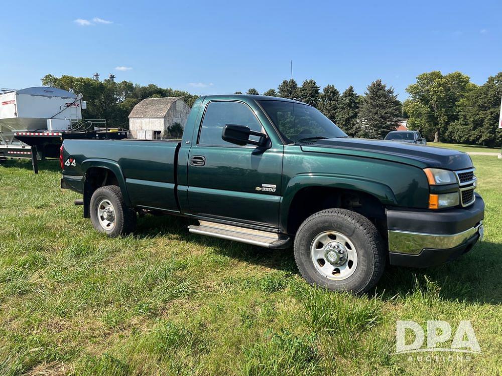 Image of Chevrolet 3500 Primary image