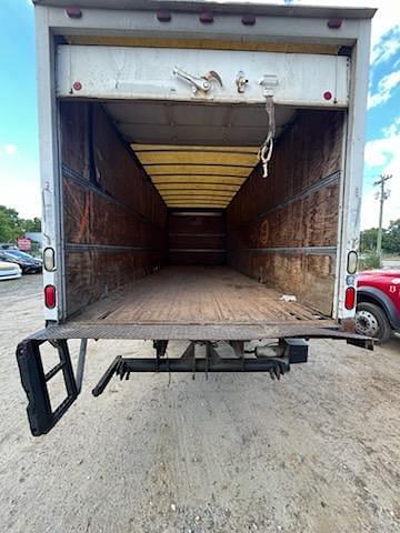 Image of Chevrolet C6500 equipment image 3