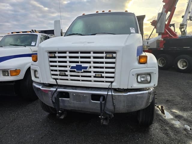 Image of Chevrolet C6500 equipment image 1