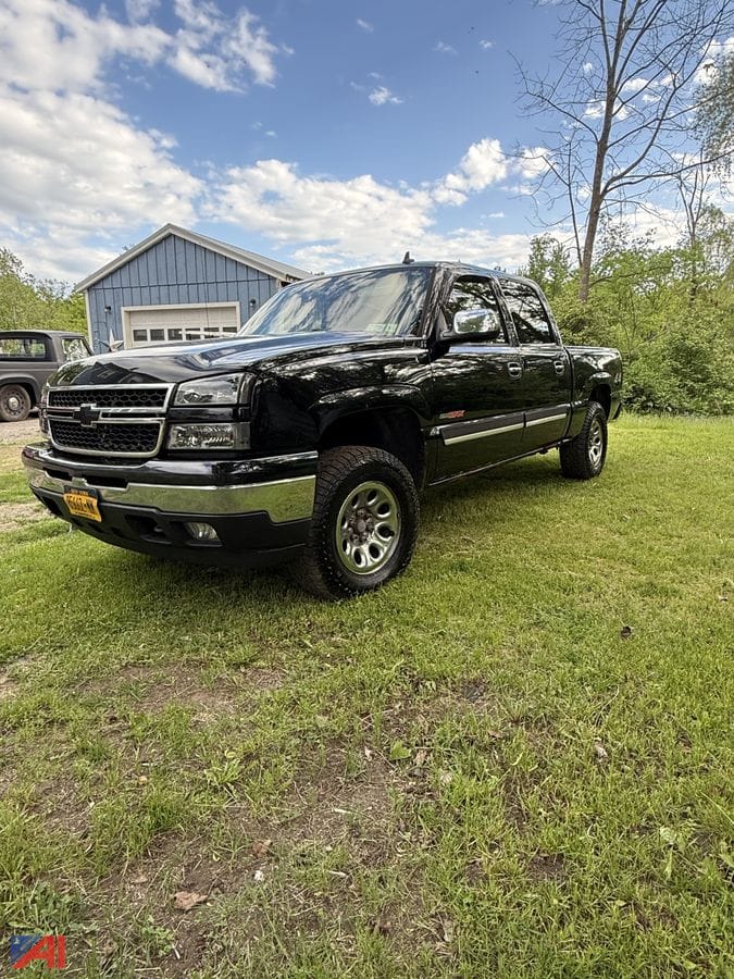 2006 Chevrolet 1500 Equipment Image0