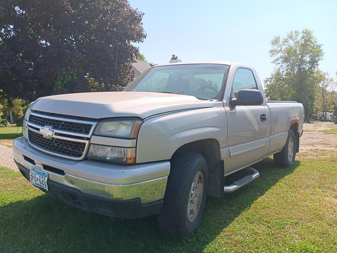 Image of Chevrolet 1500 Primary image