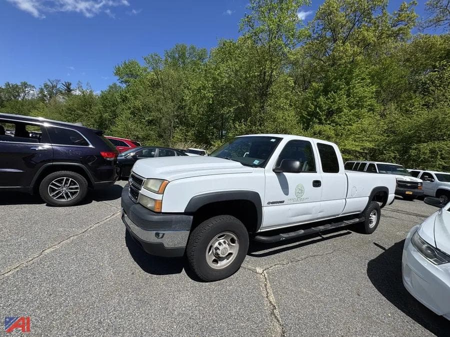 Image of Chevrolet 2500 Primary image