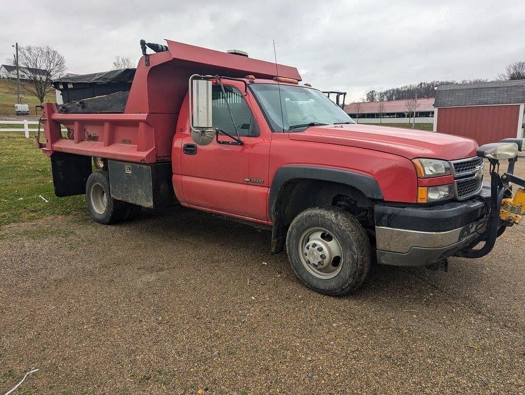 Image of Chevrolet 3500 Primary image