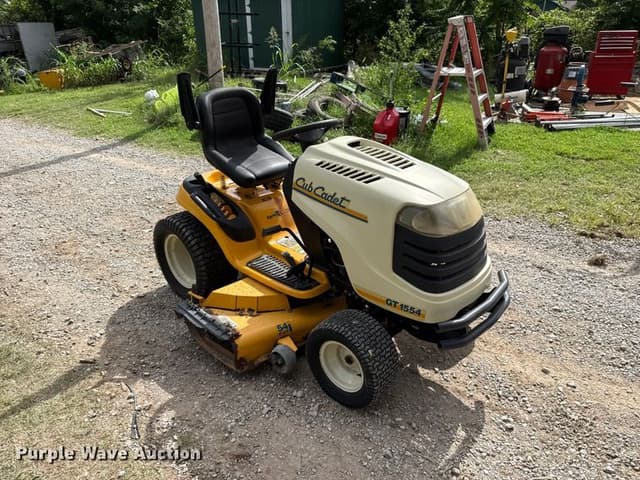 Image of Cub Cadet GT1554 equipment image 2