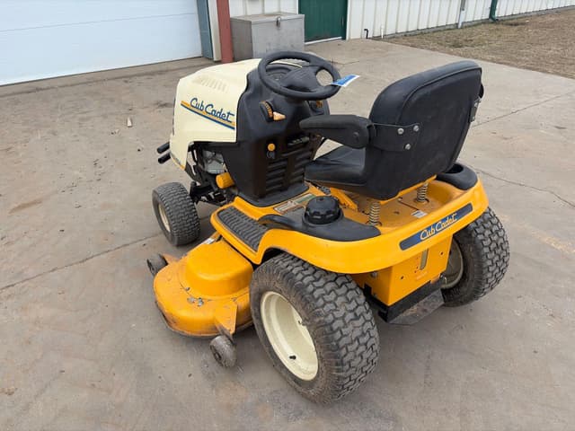 Image of Cub Cadet Super LT1554 equipment image 4