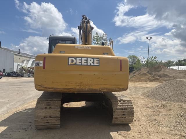 Image of John Deere 160C LC equipment image 2