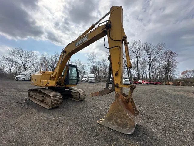 Image of John Deere 160C LC equipment image 4