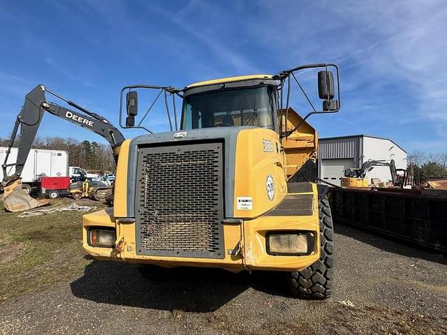 Image of John Deere 300D equipment image 3